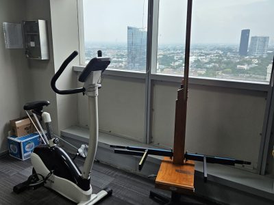 Large Ergonomics Equipment